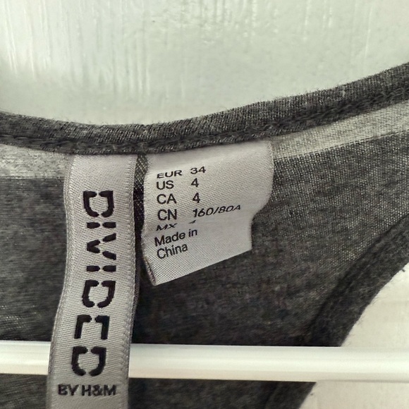 H&M Black and White Sleeveless Halter Sundress - Picture 5 of 5